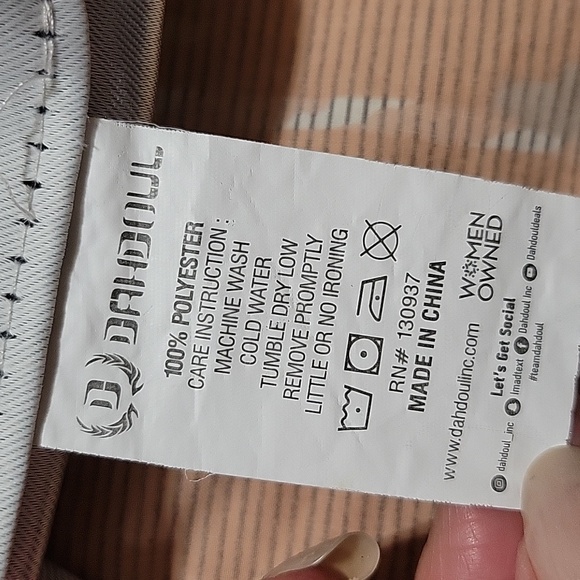 Soft Gray Panels - Picture 8 of 10